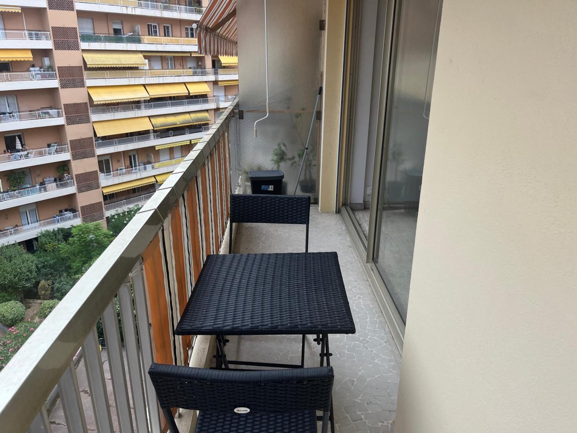 Le Borrigo Pick Up Airport Apartment *
